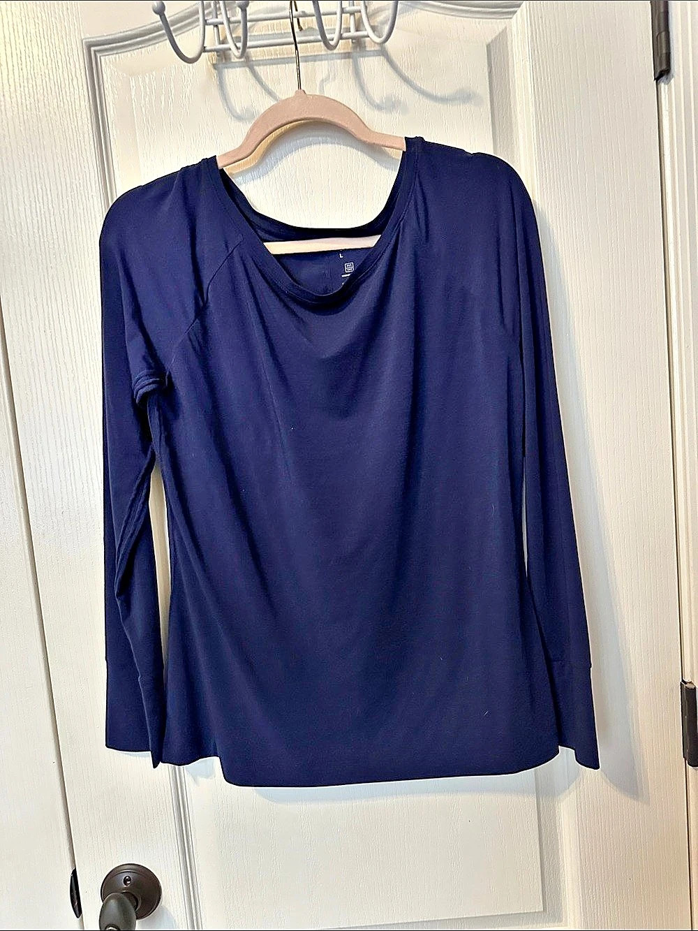 GapFit Breathable Moisture Wicking Women’s Long Sleeve T-Shirt Blue Large